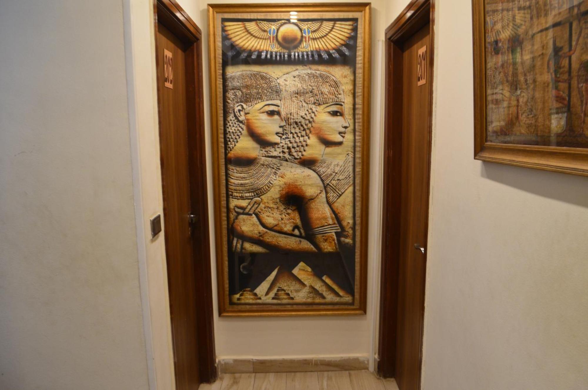 Queen Cleopatra Pyramids View Kafret el-Gabal Exterior photo